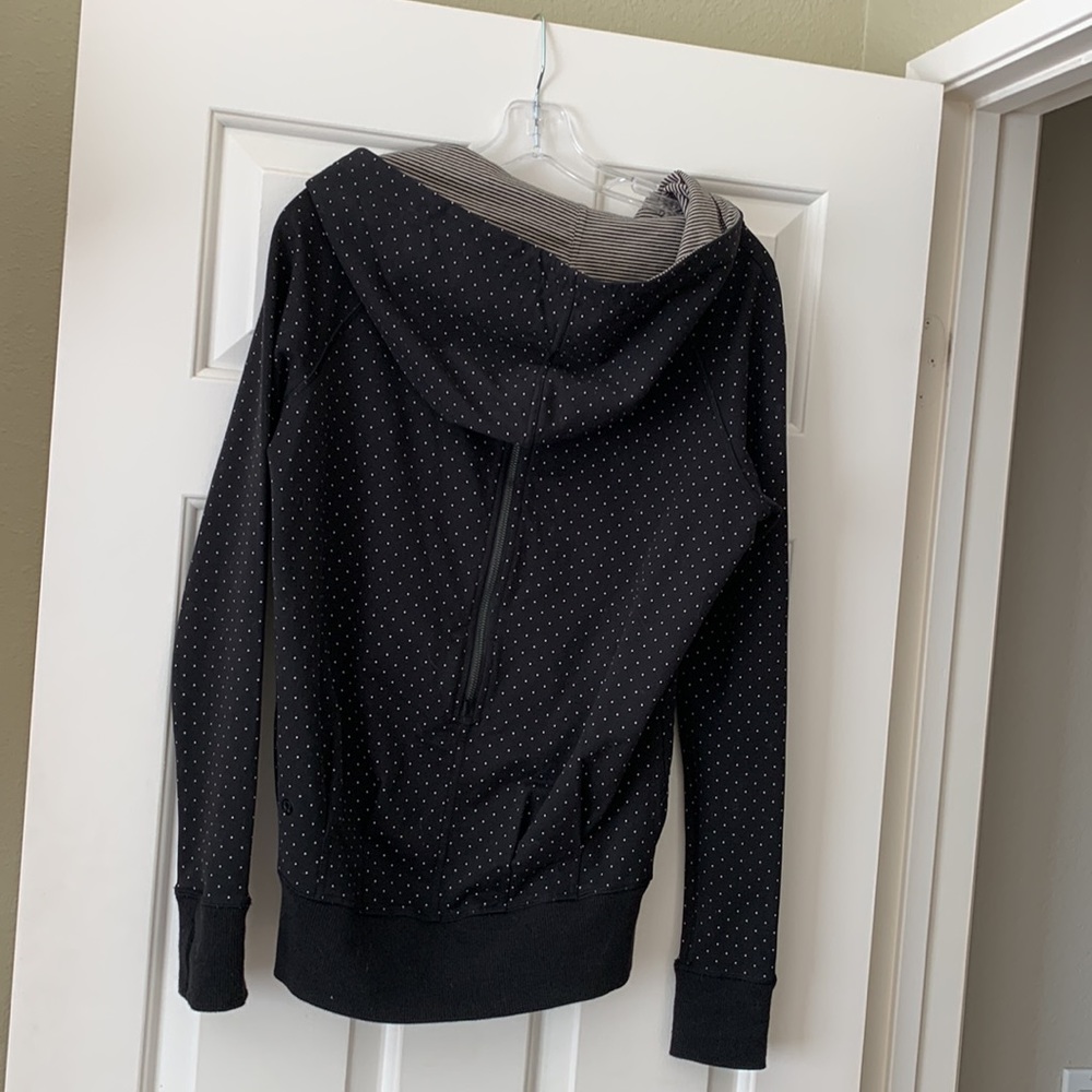 EUC Lululemon Rollin’ With My Omies Hoodie - Picture 5 of 11